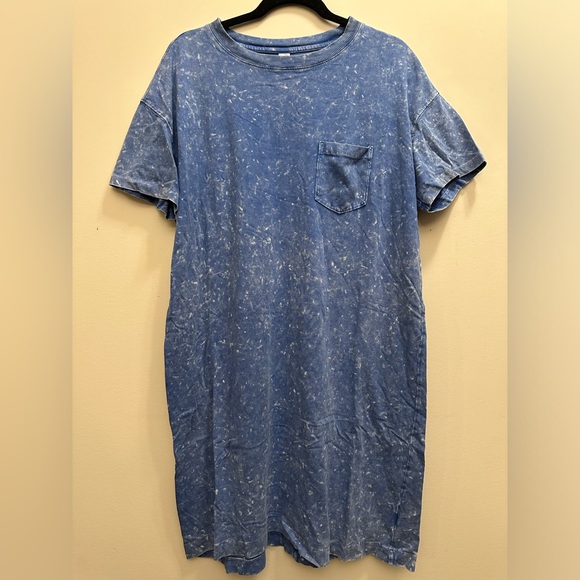 Old Navy T-Shirt Dress - Picture 1 of 3